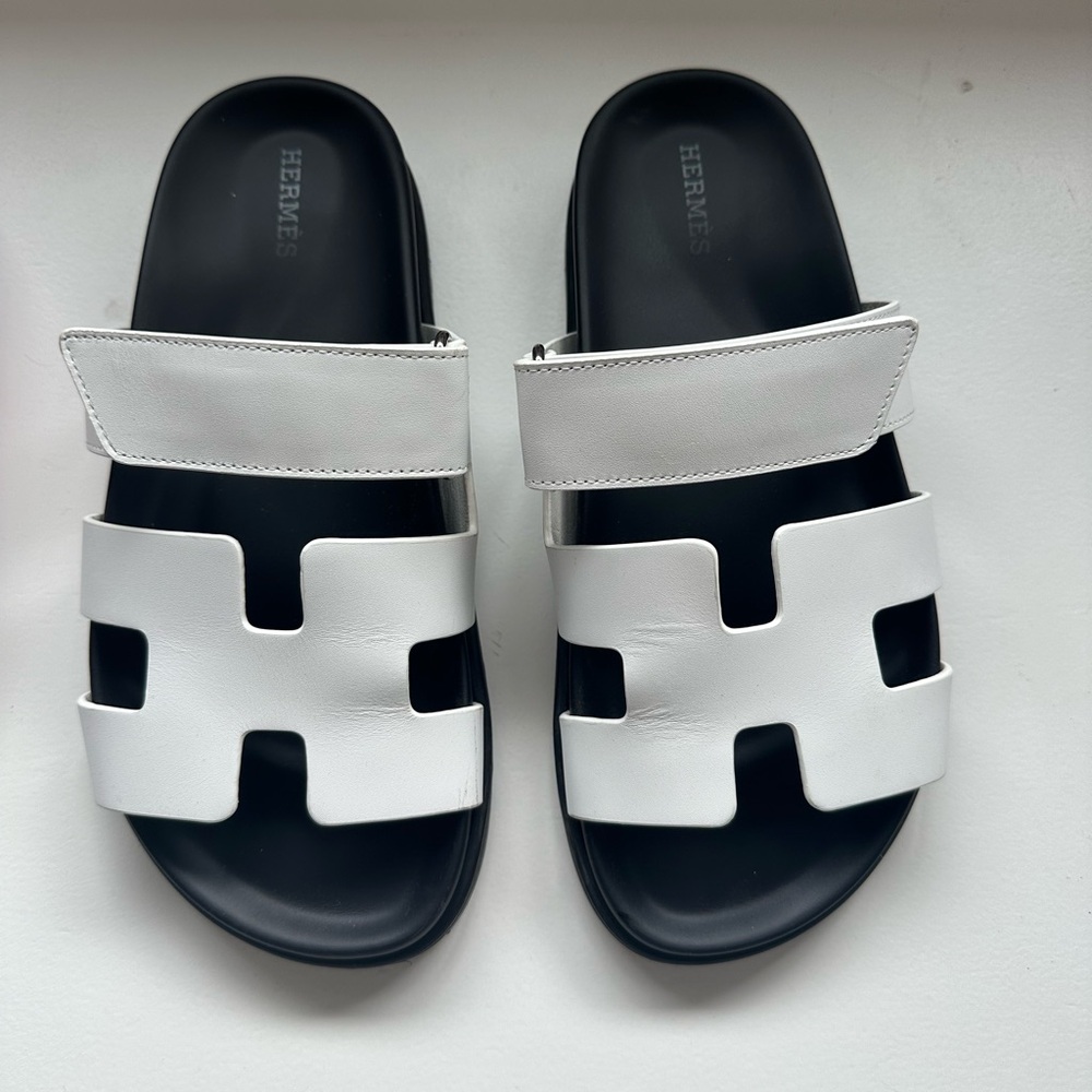 Authentic Hermes Chypre sandal - white